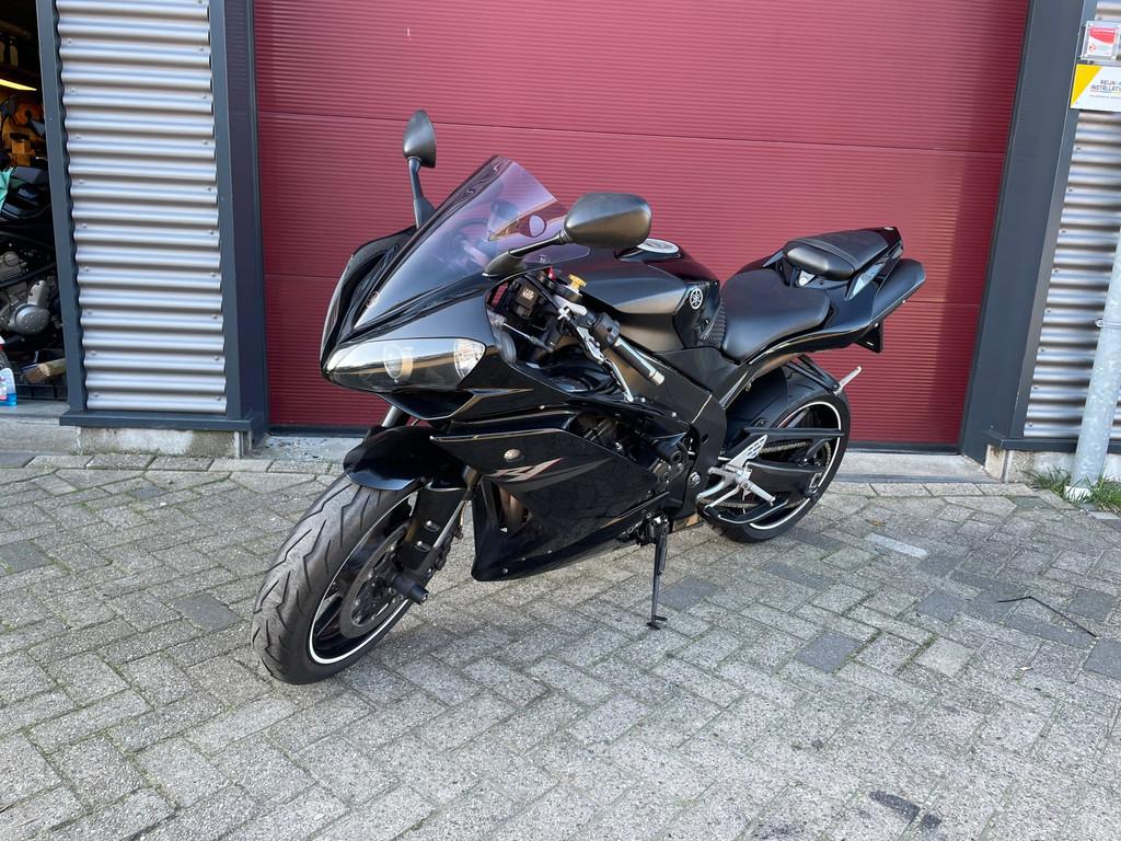 Yamaha YZF-R1 YZF R1 - foto 2