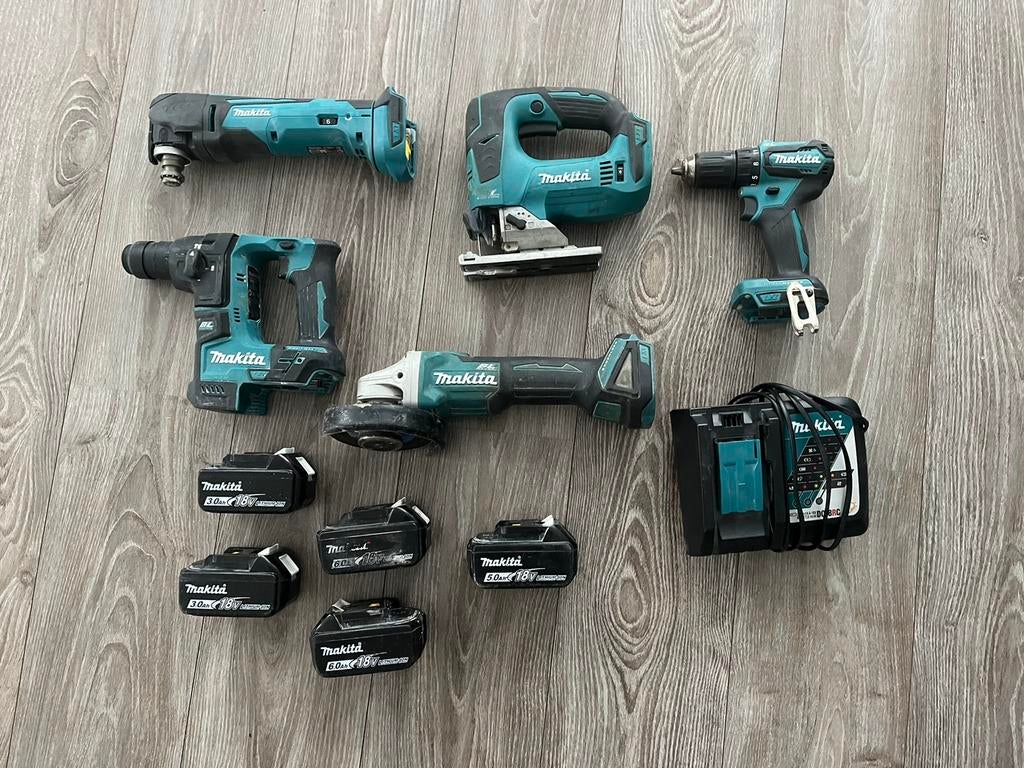 Makita 18v set met 5 accu’s, Doe-het-zelf en Verbouw, Ophalen of Verzenden, Gebruikt