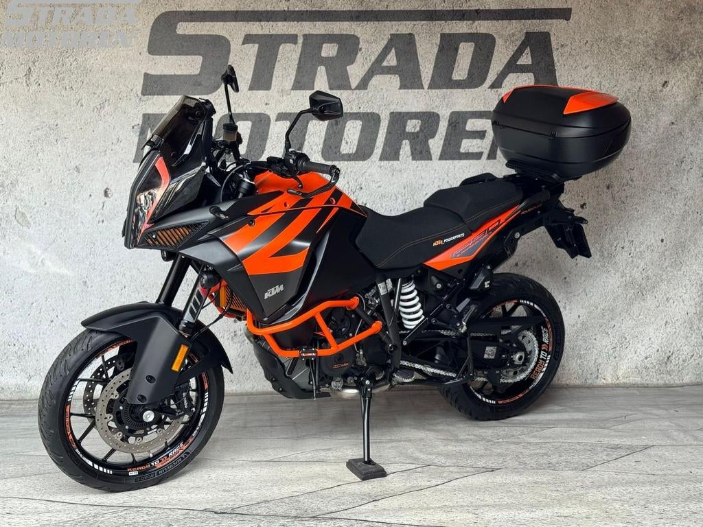 KTM 1290 SUPER ADVENTURE S (bj 2019) 1290 sas akrapovic, 2 cilinders, KTM, Bedrijf, Overig