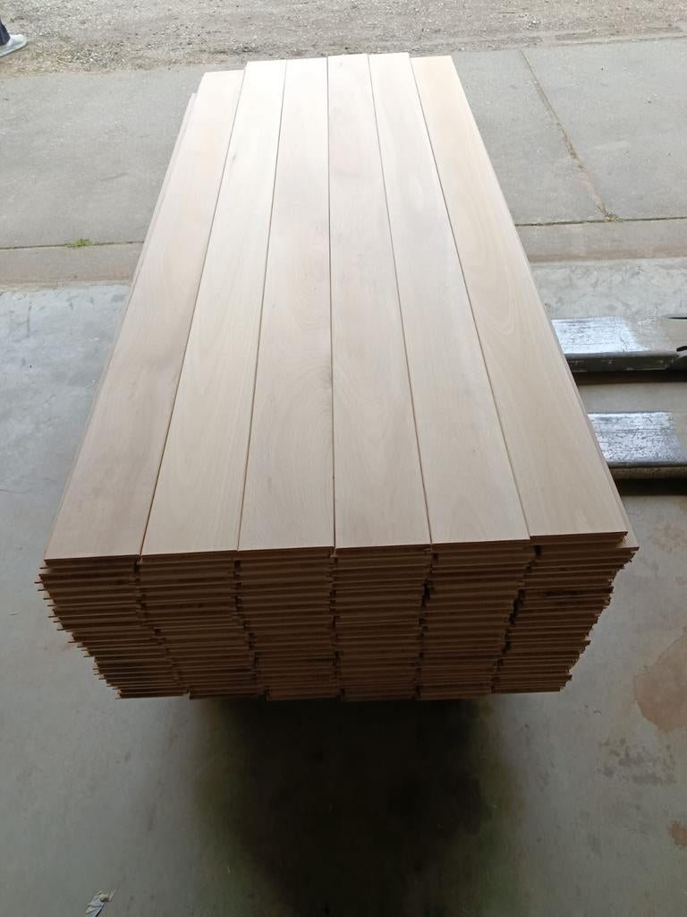 28M2 massieve beuken vloer #VERNIEUWD#, 10 m² of meer, 10 tot 30 cm, Hout, 150 cm of meer