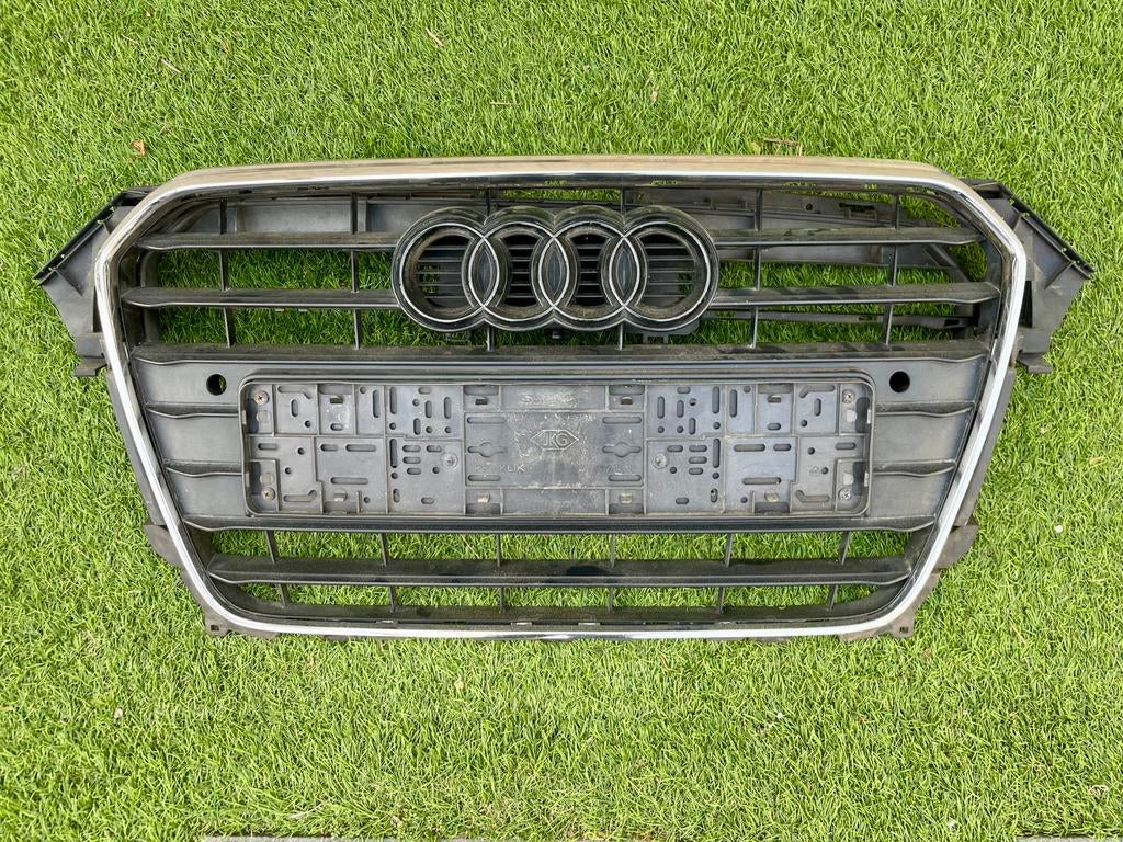 Grille Audi A4 b8.5 2012-2015 grill gril, Gebruikt, Voor, Bumper, Audi