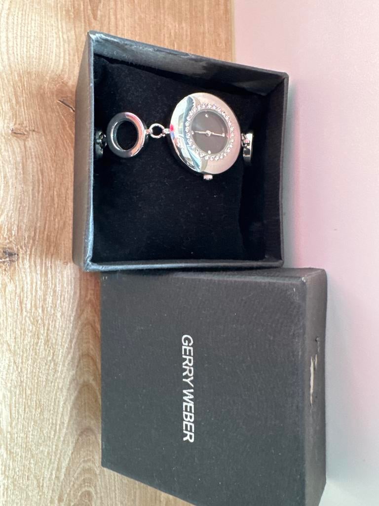 Gerry Weber dameshorloge met strass, Sieraden, Tassen en Uiterlijk, Overige merken, Staal, Polshorloge, Nieuw