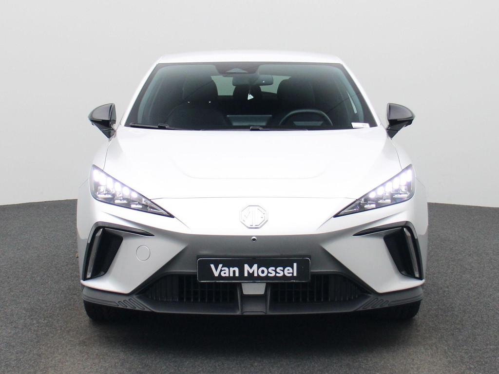 MG MG4 64 kWh Luxury | 360 Camera |Adaptieve Cruise Control, Auto's, MG, Automaat, 12 maanden, Gebruikt, 1675 kg