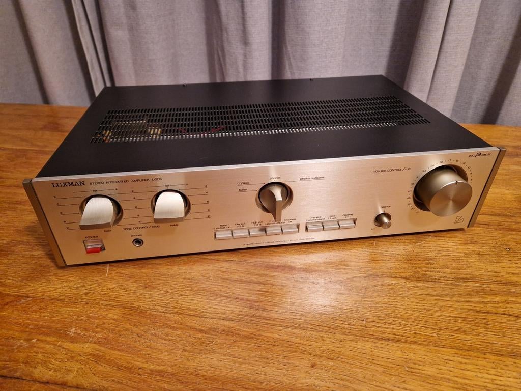 Luxman L-205 versterker, Overige merken, Luxman, Ophalen of Verzenden, Zo goed als nieuw