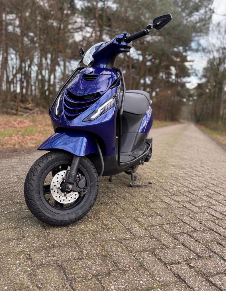 Piaggio Zip 4T 50cc, Fietsen en Brommers, Ophalen, Nieuw, Overige typen, Piaggio