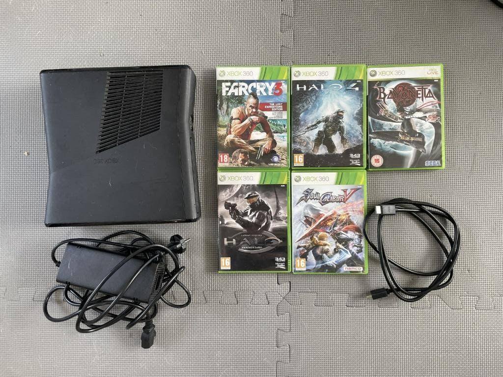 Xbox 360 Slim 250GB, Ophalen of Verzenden, Zonder controller, 250 GB, Gebruikt