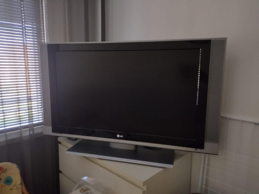 LG LCD Televisie, Ophalen, Gebruikt, 50 Hz, Minder dan 40 cm