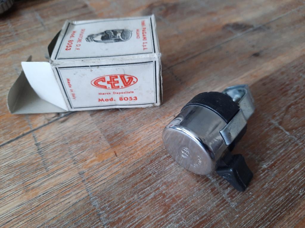 NOS origineel oldtimer C.E.V CEV schakelaar lichtschakelaar, Fietsen en Brommers, Ophalen, Nieuw, Overige typen, Overige merken