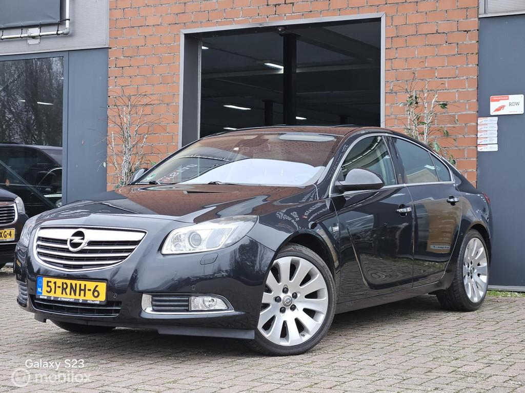 Opel Insignia 2.0 T Cosmo Airco navi leer Elek schuifdak nap, Auto's, Gebruikt, 4 cilinders, Zwart, Bedrijf