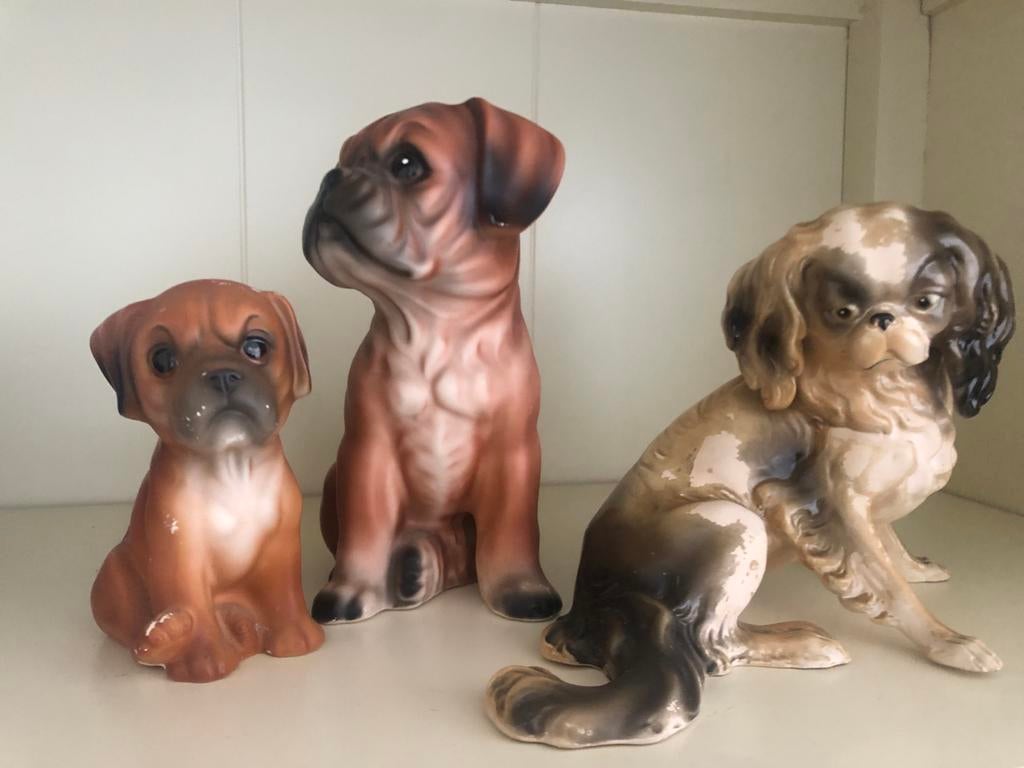 Aardewerk beeldjes van honden, Verzamelen, Beelden en Beeldjes, Ophalen, Gebruikt, Dier
