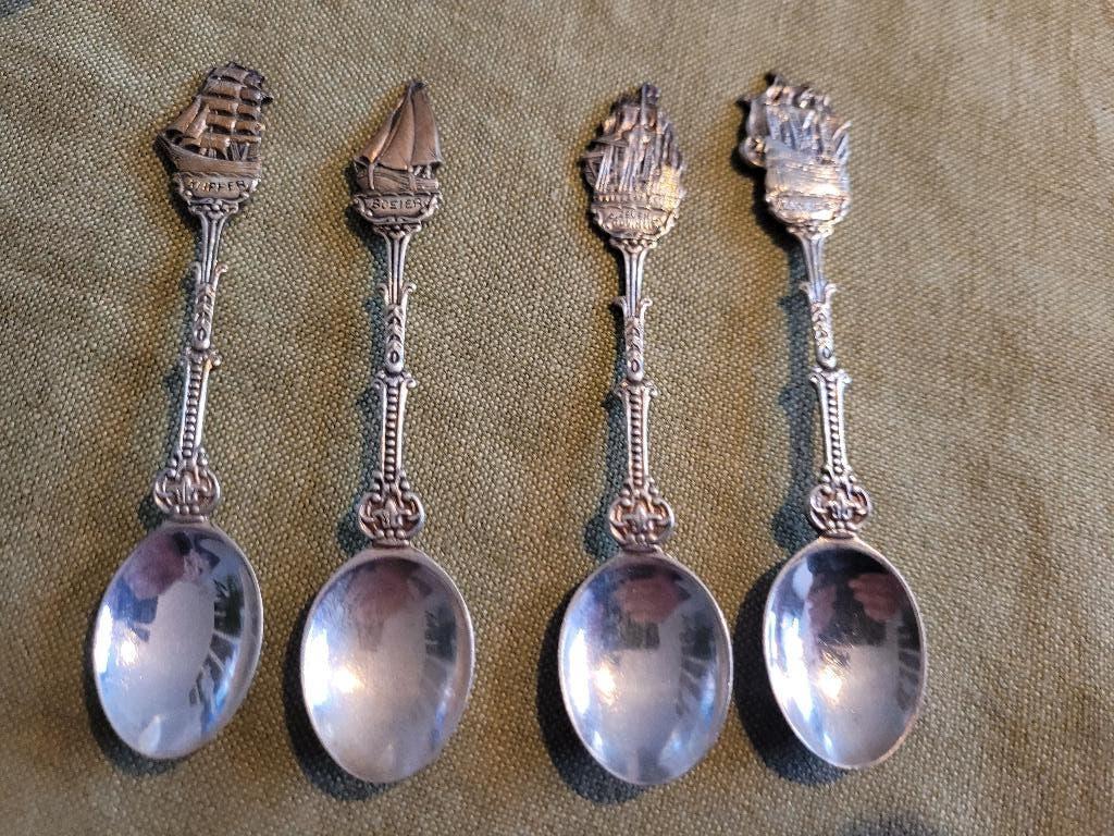 Lepeltjes ZEILSCHEPEN van Douwe Egberts, Antiek en Kunst, Antiek | Bestek, Ophalen of Verzenden