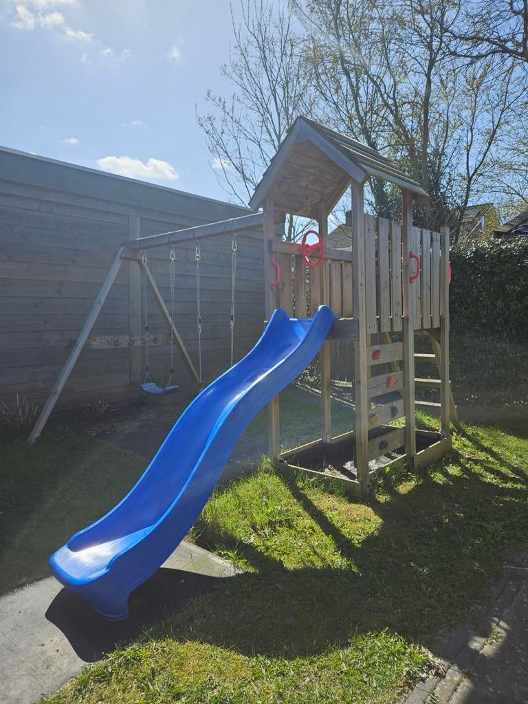 Wickey Multiflyer speelhuisje met schommel en glijbaan, Kinderen en Baby's, Speelgoed | Buiten | Speeltoestellen, Ophalen, Gebruikt