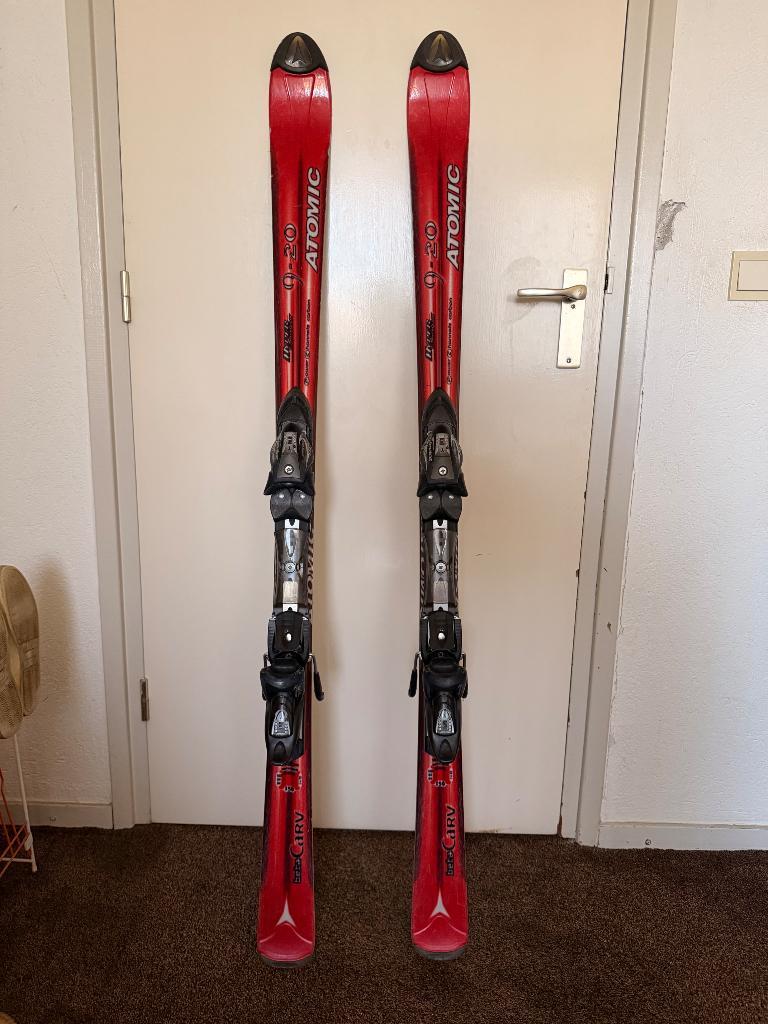 Ski’s van Atomic, Ophalen, 140 tot 160 cm, Gebruikt, Atomic