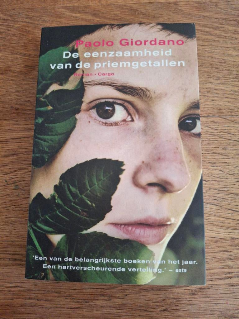 Paolo Giordano - De eenzaamheid van de priemgetallen, Ophalen of Verzenden, Zo goed als nieuw, Paolo Giordano