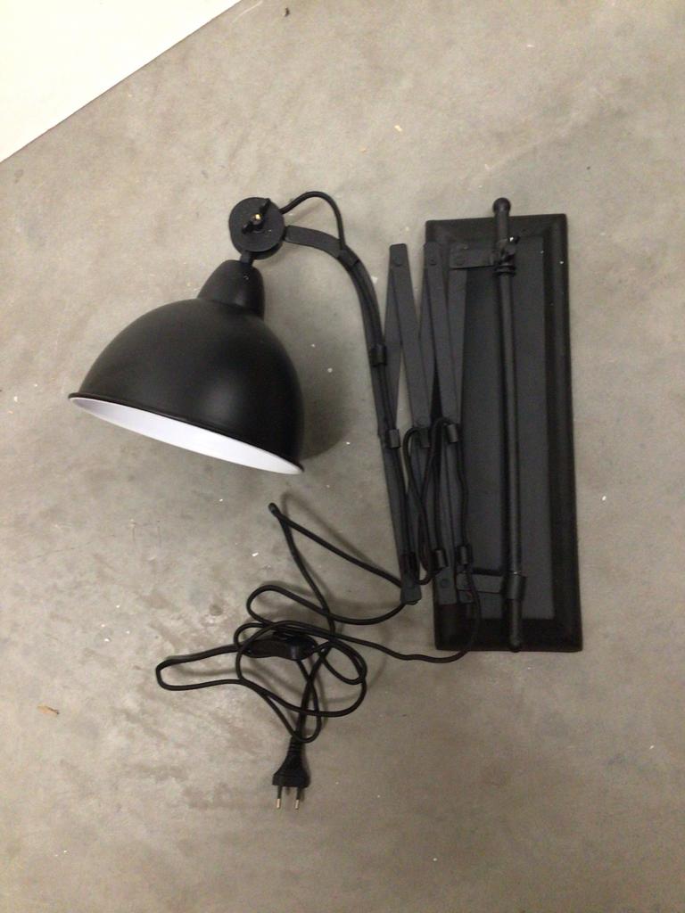 Zwarte wandlamp met uitschuifbare arm en div. andere lampen, Ophalen, Gebruikt, Metaal