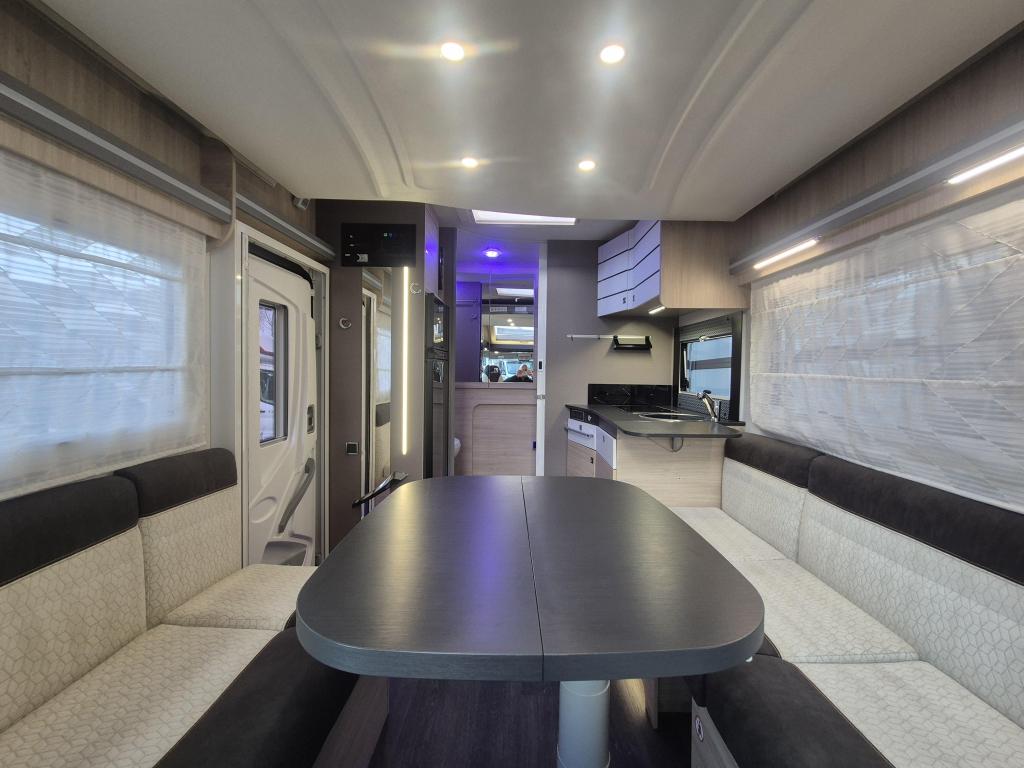 Chausson Titanium 650 VIP, Automaat, Airbags, Ringverwarming, Fiat