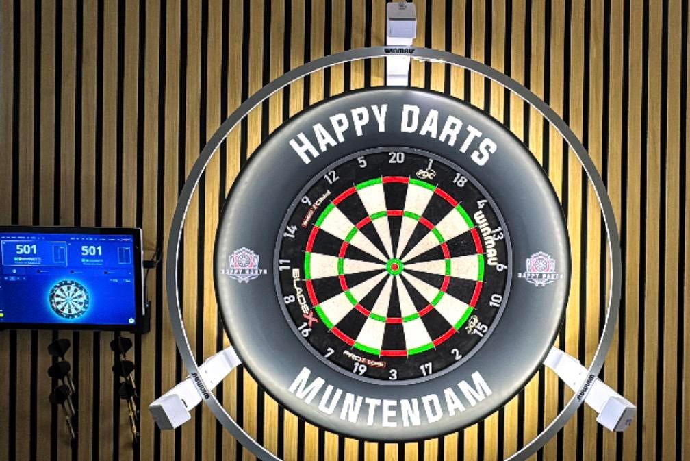 Autodarts camera set + ORGINEEL Winmau Plasma LED Ring, Happy darts muntendam, Muntendam, Elektronisch, Ophalen of Verzenden