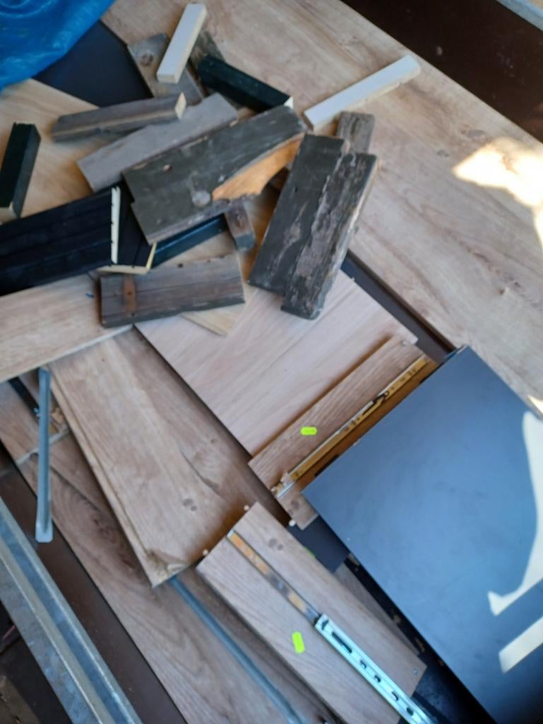 Afval hout voor vuurkorf  Gratis, Ophalen, Overige houtsoorten, Minder dan 25 mm, Minder dan 200 cm