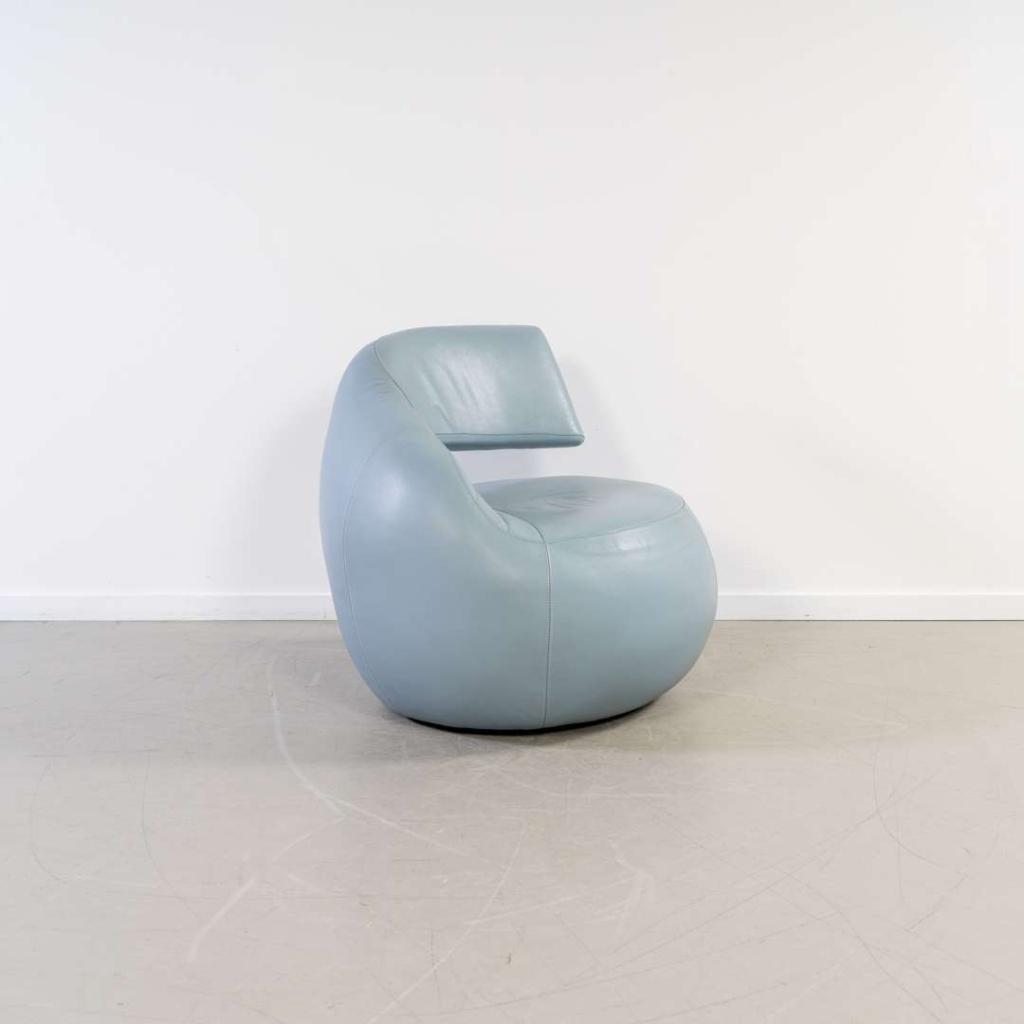 1x Leolux Gisa Fauteuil Draaibaar Lichtblauw – Leer, Huis en Inrichting, Fauteuils, Niet ingevuld, Niet ingevuld, Ophalen of Verzenden