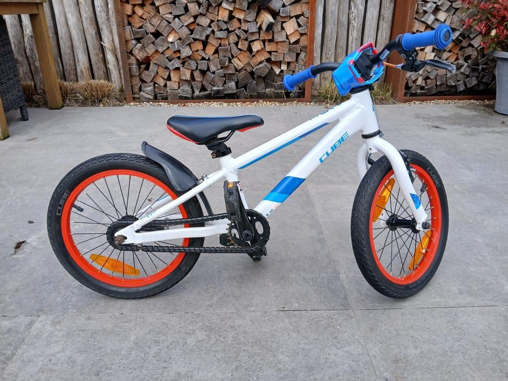 Cubie 160 kinderfiets, Ophalen, Zo goed als nieuw, 16 tot 20 inch, Zijwieltjes