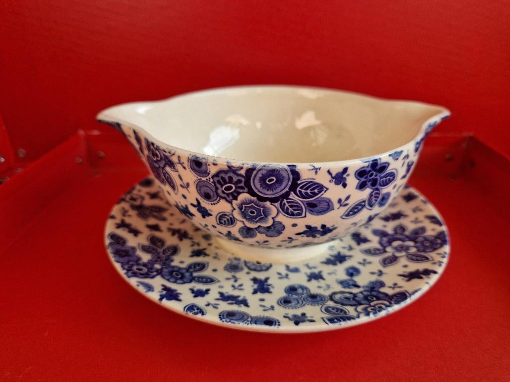 Beatrix Sauskom - juskom. Societe Ceramique Maastricht, Antiek en Kunst, Ophalen of Verzenden