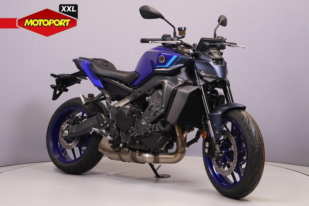 Yamaha MT 09 - foto 2