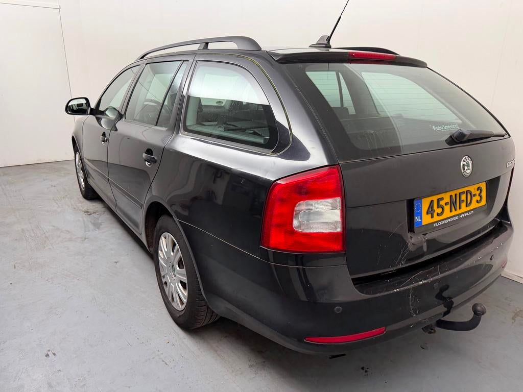 Skoda Octavia Combi 1.2 TSI Ambition # Airco # Nap # Trekhaa, Voorwielaandrijving, Euro 5, Gebruikt, 4 cilinders