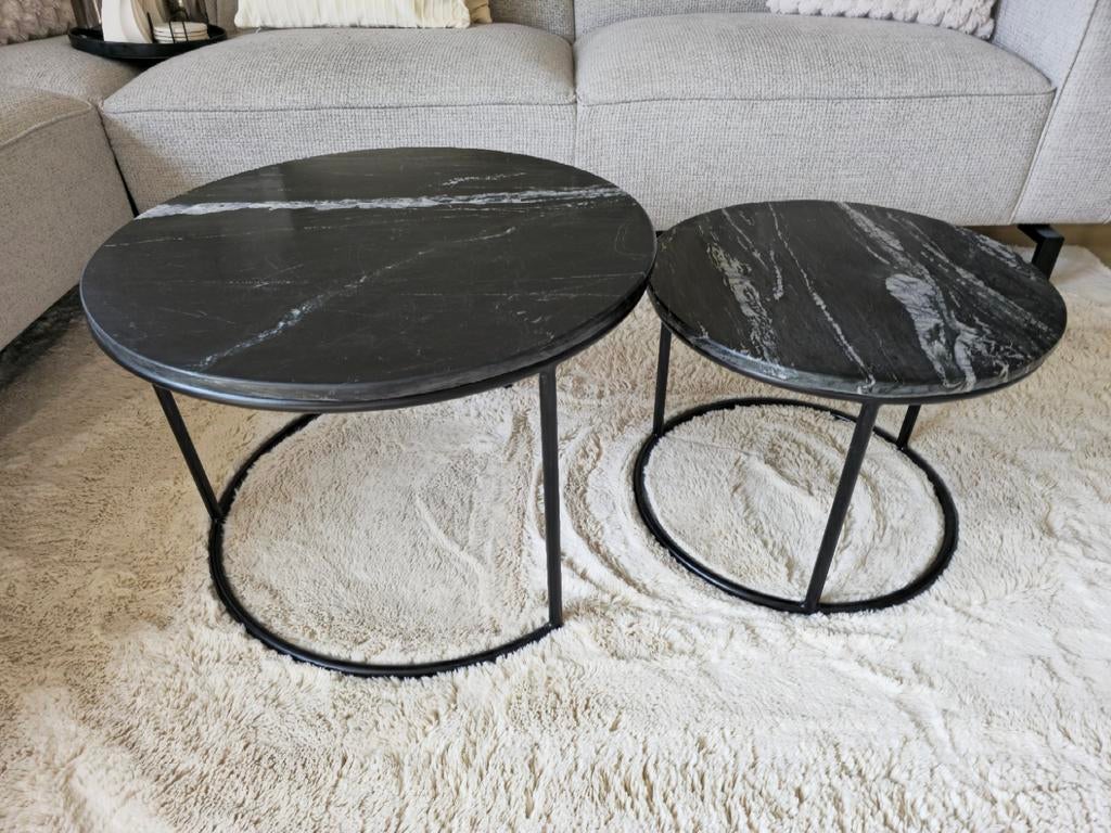 Marmeren salontafel set (zwart marmer), Huis en Inrichting, Tafels | Salontafels, Ophalen, Overige materialen, 50 tot 100 cm, Rond