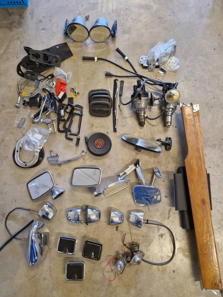 MGB Spaaknaven, Bagagerekjes, Spaakwielen ect MG B, Ophalen of Verzenden, Gebruikt