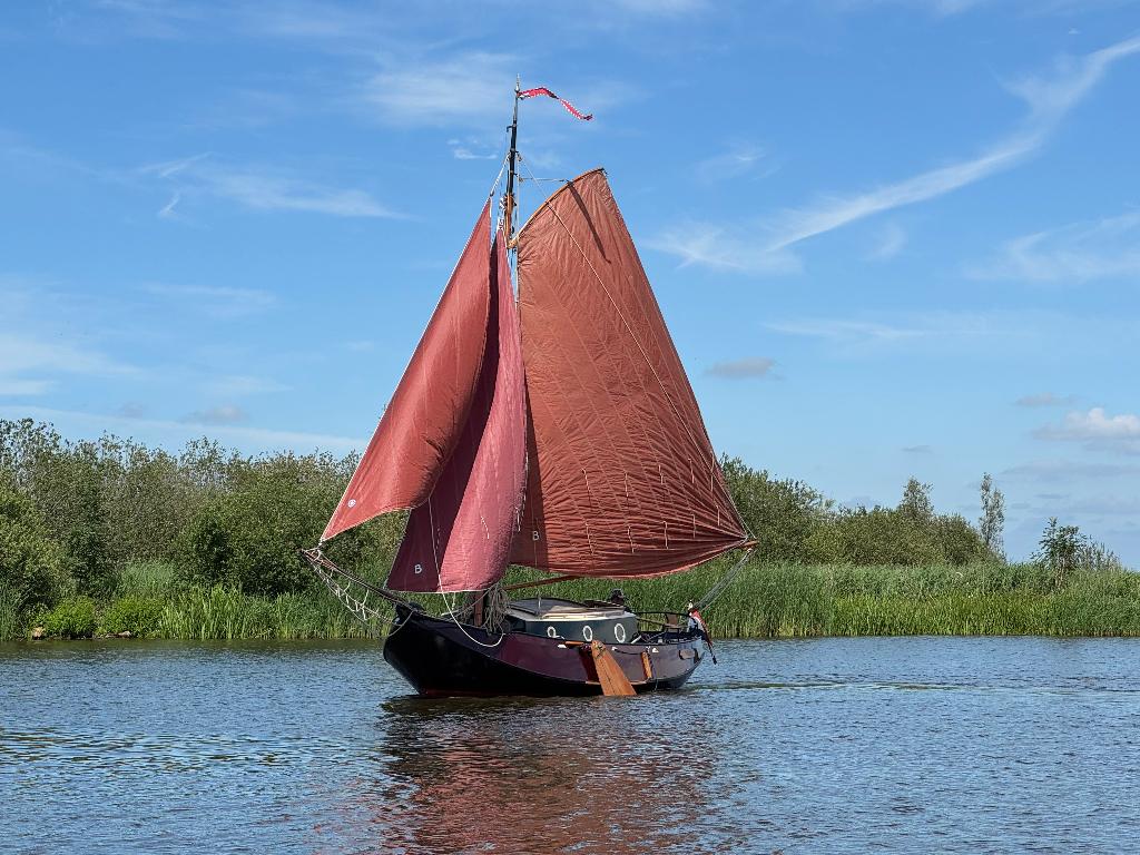 Zeilboot / Platbodem  huren Grundel, Schokker, Aak, Ophalen, Zo goed als nieuw, Staal, Diesel