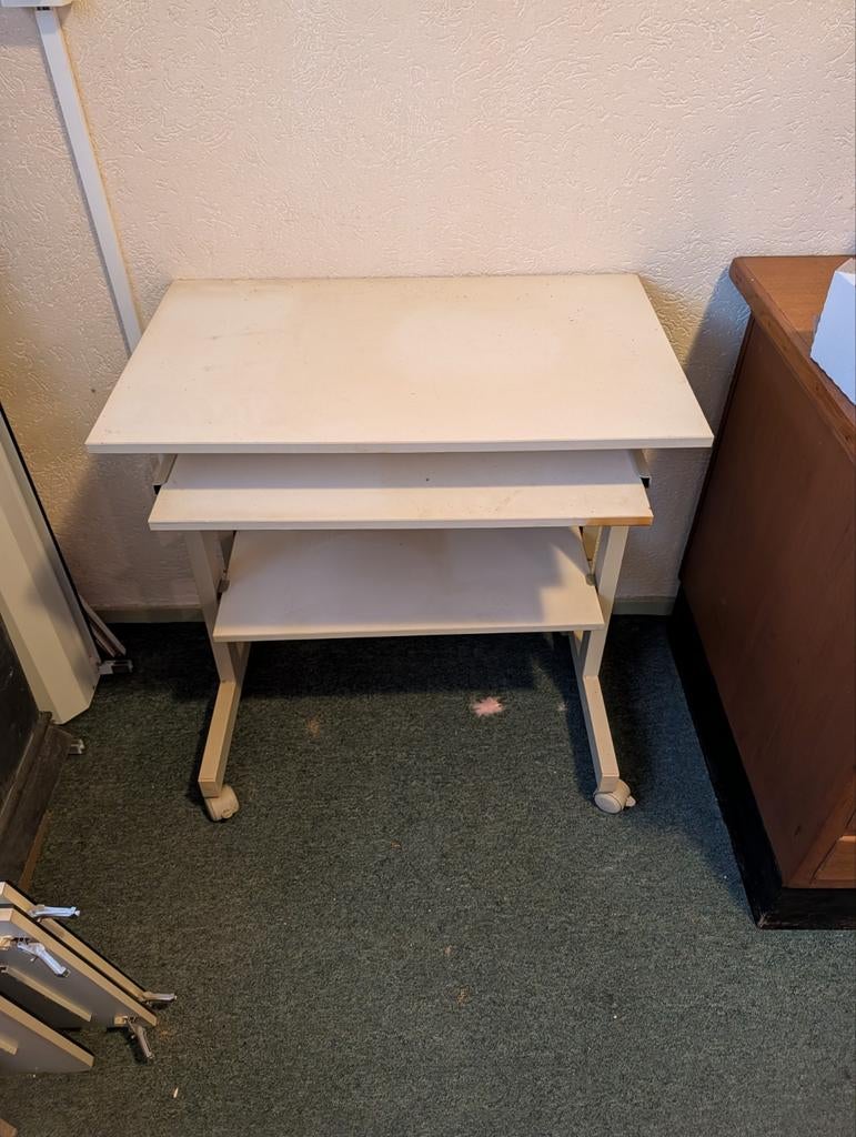 Compacte computer tafel 75x48x78 cm, Ophalen, Gebruikt, 40 tot 80 cm, 70 tot 120 cm