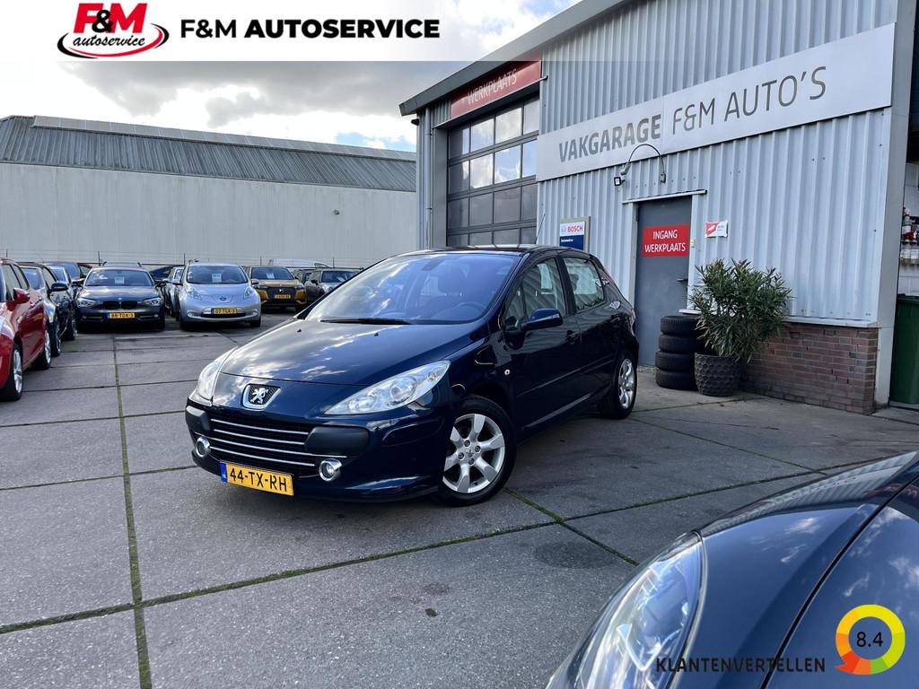 Peugeot 307 1.6-16V Premium, Voorwielaandrijving, Gebruikt, 4 cilinders, Handgeschakeld