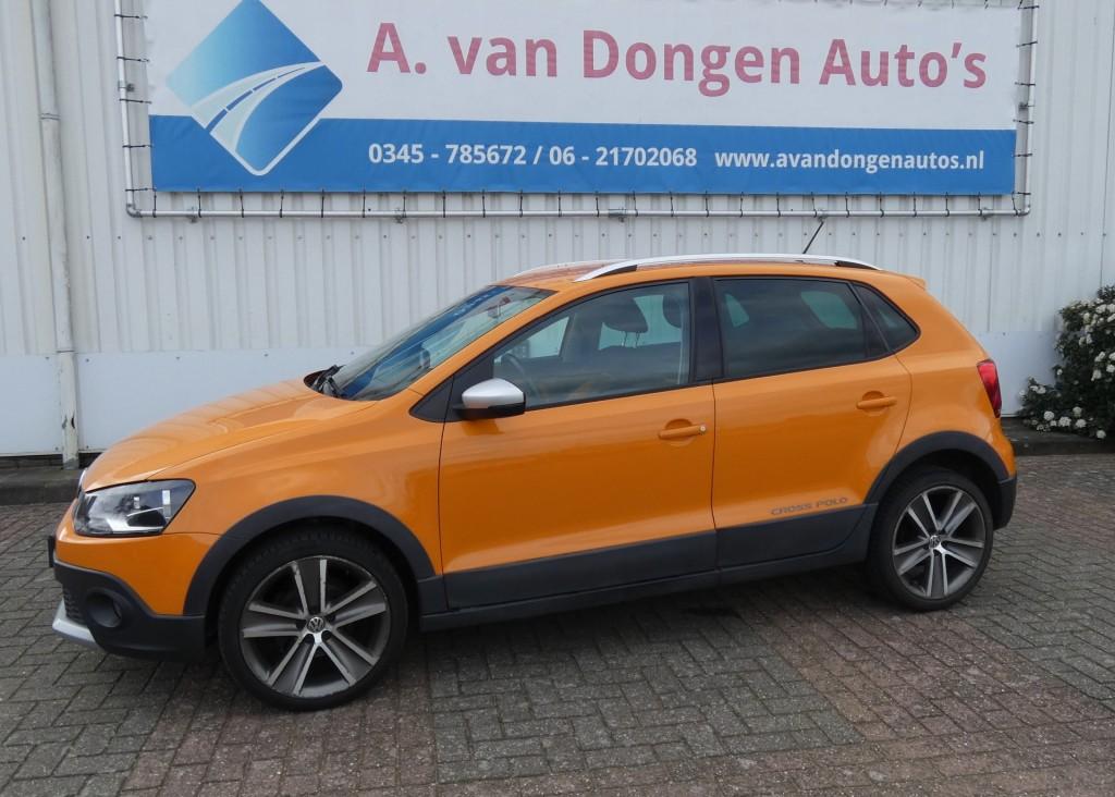 Volkswagen POLO 1.2 TSI CROSS,Airco,Cruise,PDC,APK 24-3-27, Euro 5, 1200 kg, Handgeschakeld, Particulier