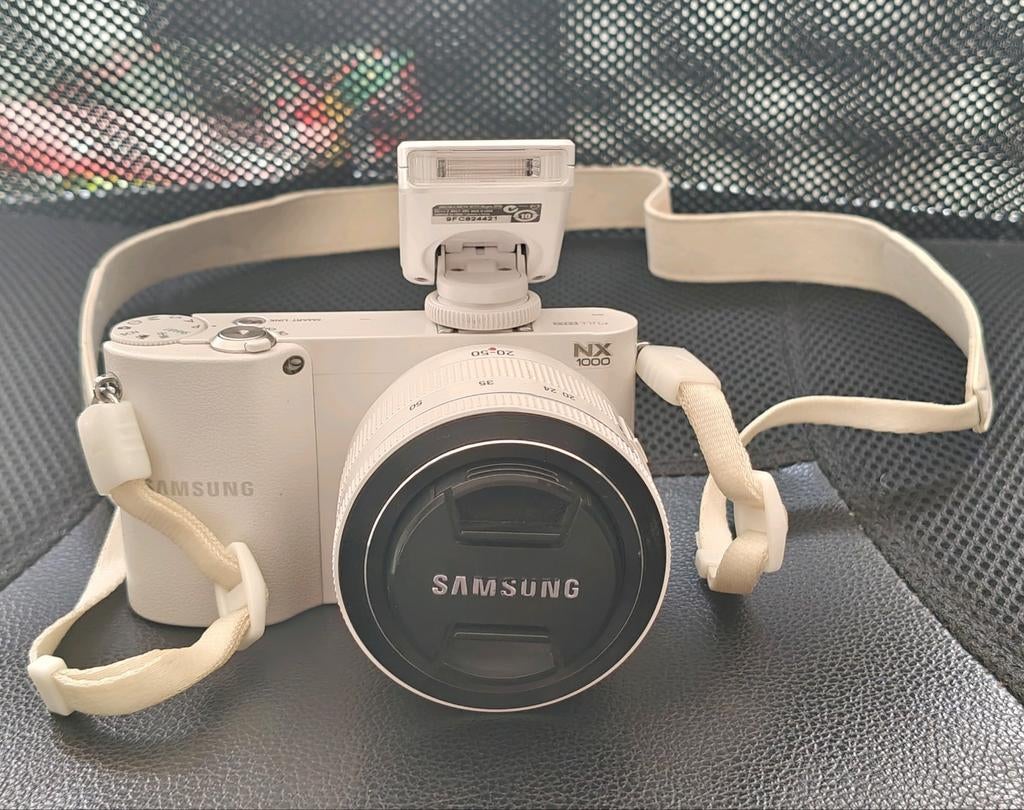 Samsung NX1000 PLUS 50-200 LENS, Compact, Zo goed als nieuw, Samsung, 8 keer of meer