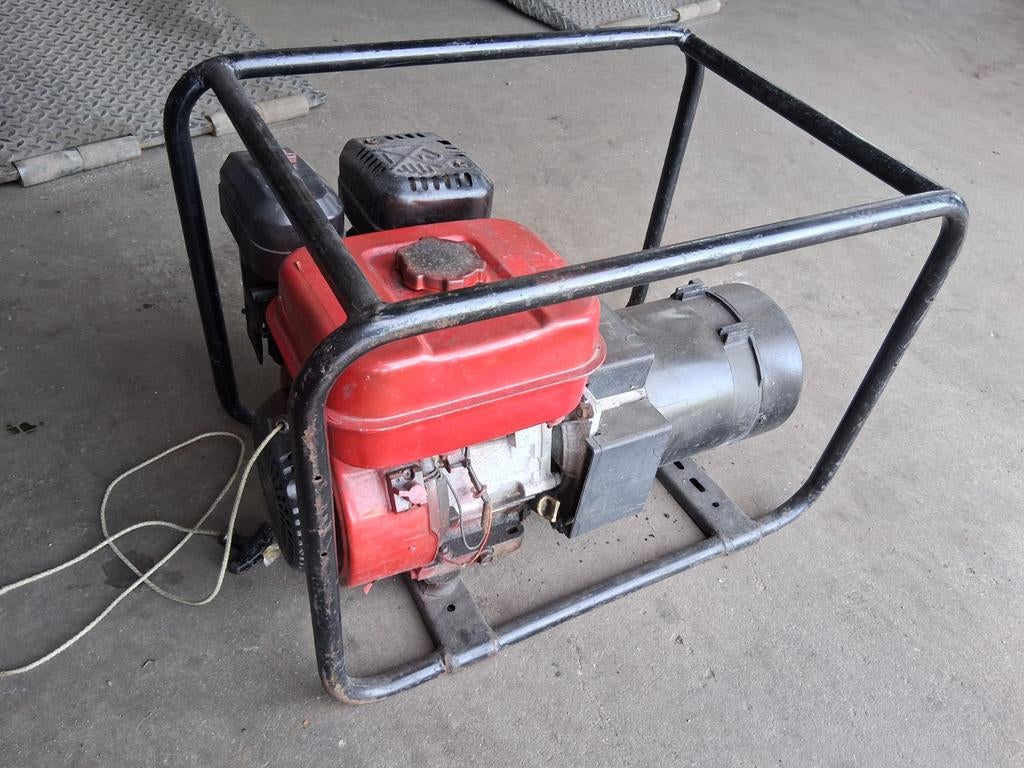 Aggregaat met werk, Ophalen, Gebruikt, Benzine, X