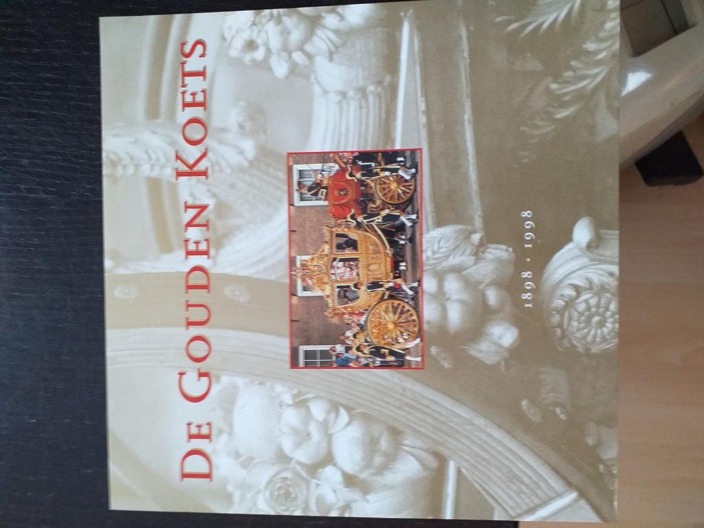 De gouden koets, Ophalen of Verzenden, Zo goed als nieuw