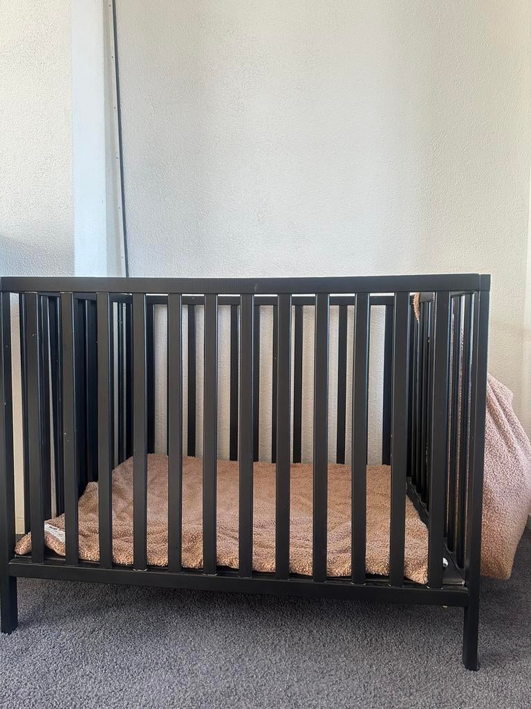 Baby box te koop inclusief boxkleed en boxzak., Kinderen en Baby's, Boxen, Ophalen, Zo goed als nieuw, Boxkleed