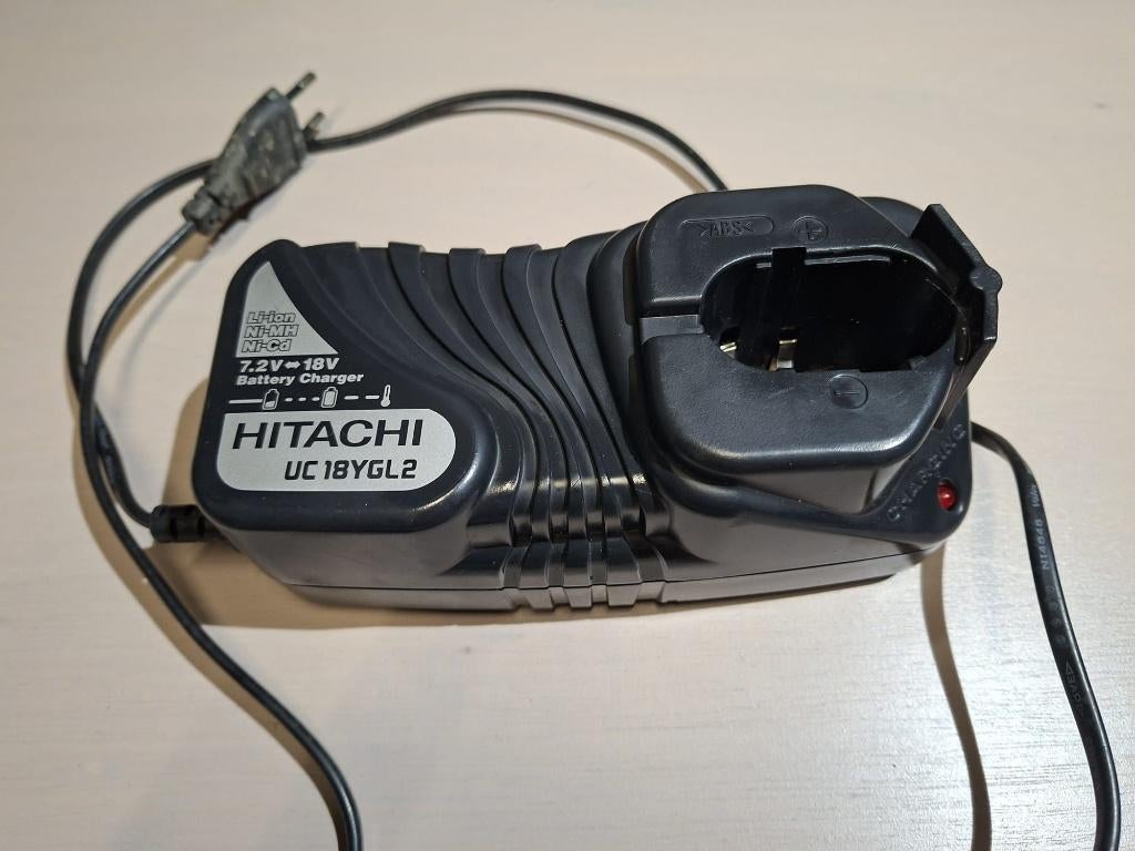 Oplader Hitachi handboormachine UC 18YGL2, Doe-het-zelf en Verbouw, Gereedschap | Machine-onderdelen en Toebehoren, Ophalen of Verzenden
