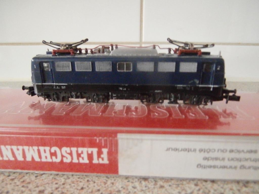 Fleischmann Piccolo DB lok 7335 Analoog, Hobby en Vrije tijd, Modeltreinen | N-Spoor, Fleischmann, Ophalen of Verzenden, Zo goed als nieuw