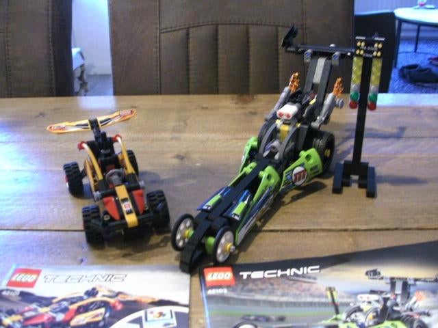 Lego Technic 42101 en 42103, Ophalen of Verzenden, Zo goed als nieuw, Complete set, Lego