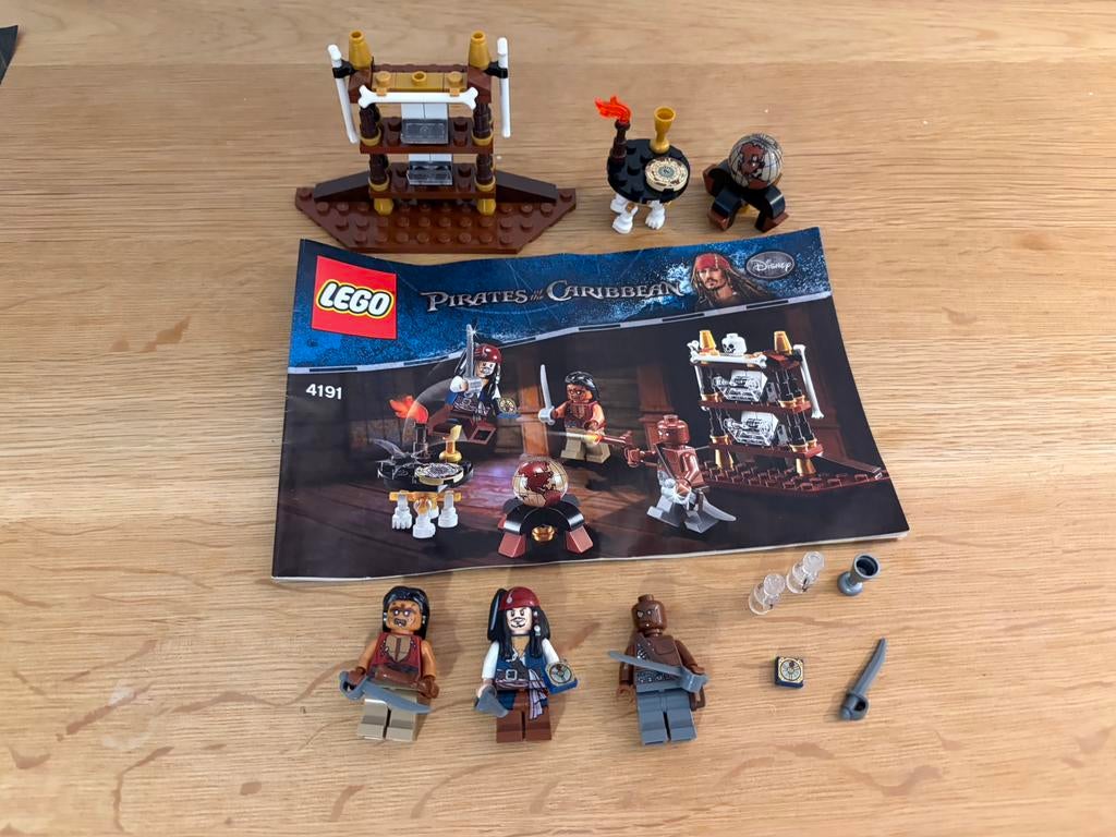 lego set Pirates of the Caribbean The Captain's Cabin 4191, Ophalen of Verzenden, Zo goed als nieuw, Complete set, Lego