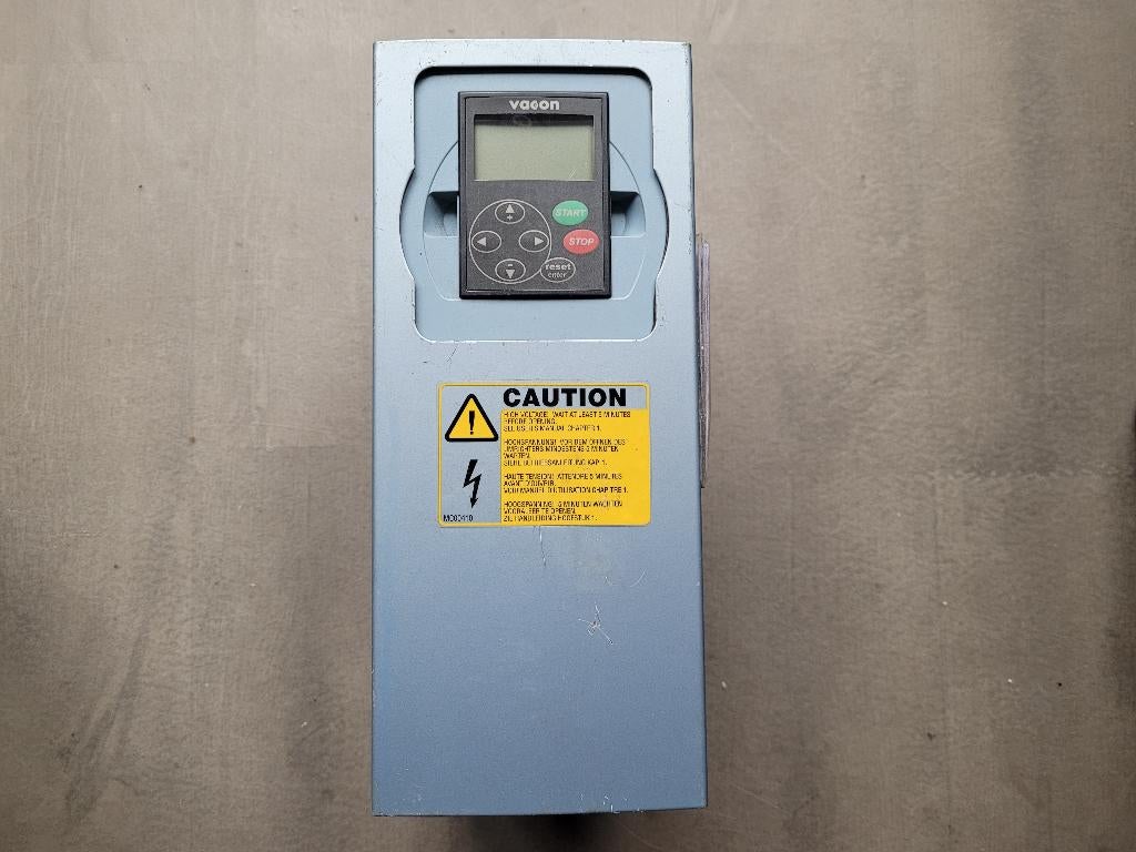 Vacon NXL frequentieregelaar 3kW/2,2kW 3~400V, Gebruikt, Info@vacon.nl, Ophalen of Verzenden, Vacon Nederland