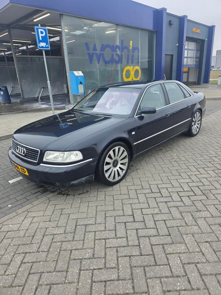 Audi A8 2.8, Automaat, Blauw, Vierwielaandrijving, Particulier