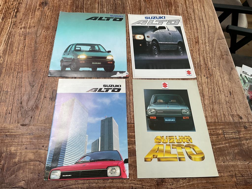 Suzuki Alto autofolders 1984-1986, Ophalen of Verzenden, Zo goed als nieuw, Overige merken