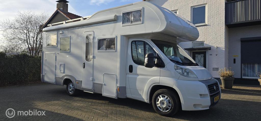 Adria ADRIATIK 2.3 l. - BANKAIRCO, Caravans en Kamperen, Campers, 7 tot 8 meter, Bedrijf, Diesel, Adria