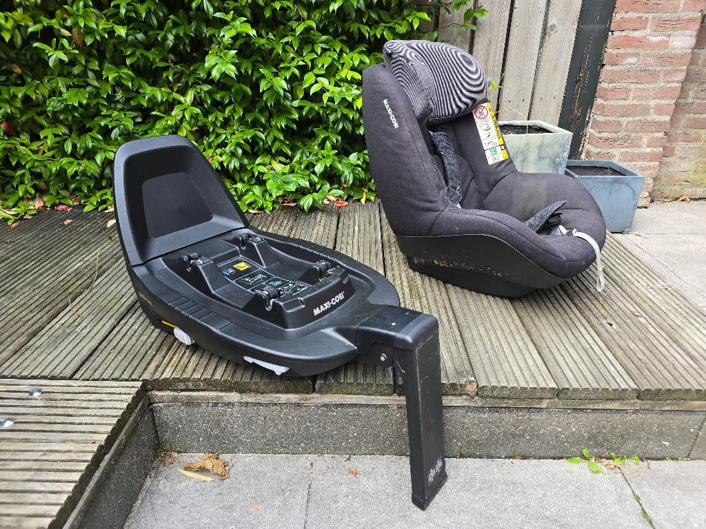 Maxi Cosi Pearl Smart + FamilyFix 2 Basis, Kinderen en Baby's, Autostoeltjes, Ophalen, Gebruikt, 9 t/m 18 kg, Isofix
