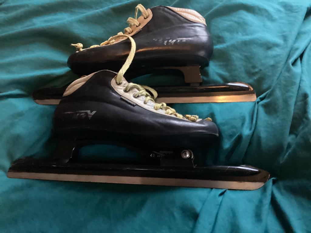 Viking marathon nagano special klapschaatsen 41 42 43, Sport en Fitness, Schaatsen, Ophalen of Verzenden, Zo goed als nieuw, Noren