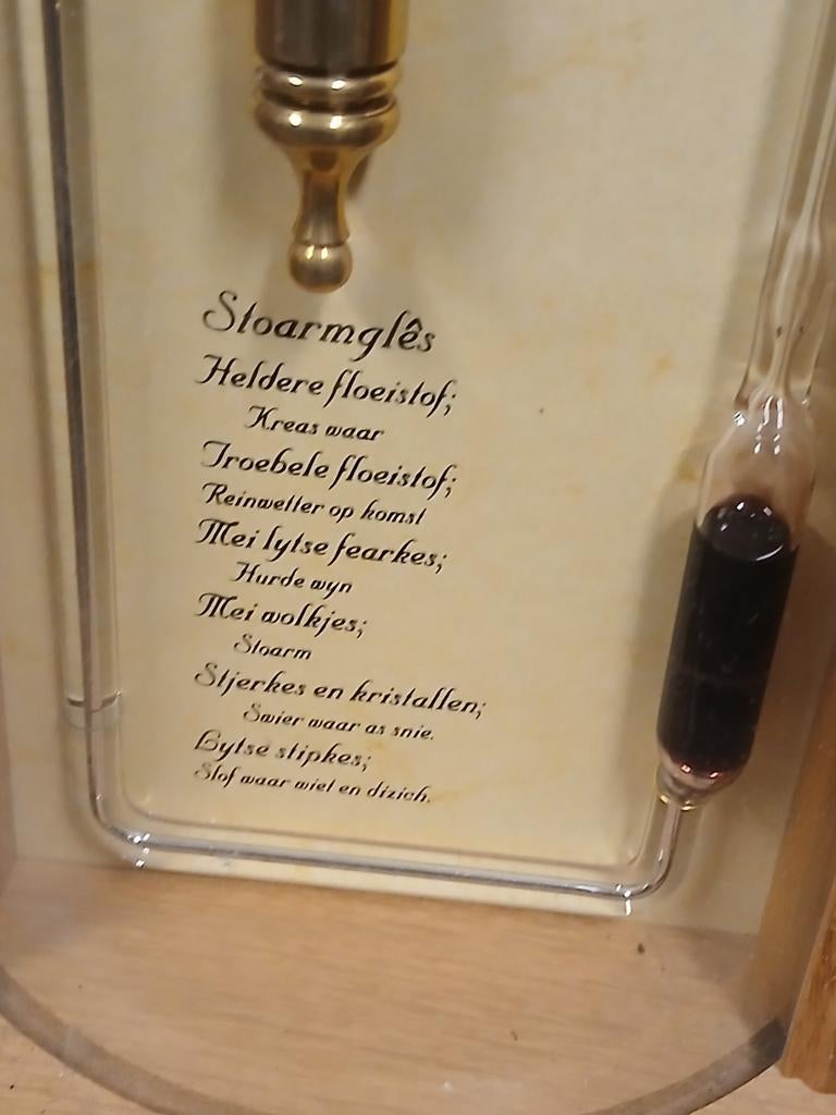 Barometer in het frysk, Ophalen, Zo goed als nieuw