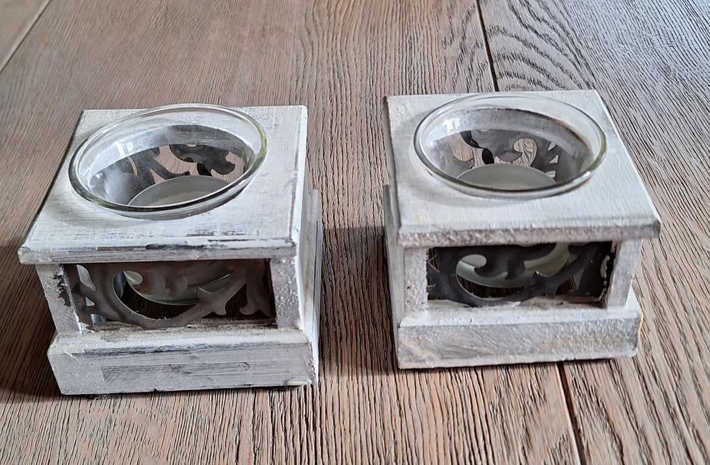 Waxinelichtje, Huis en Inrichting, Woonaccessoires | Kandelaars en Kaarsen, Ophalen of Verzenden, Overige materialen, Minder dan 25 cm
