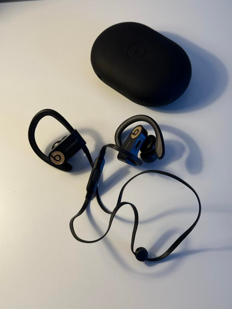 Beats Powerbeats Draadloze Oordopjes - Zwart (NEW), Gebruikt, Beats, Ophalen of Verzenden, Over oor (circumaural)